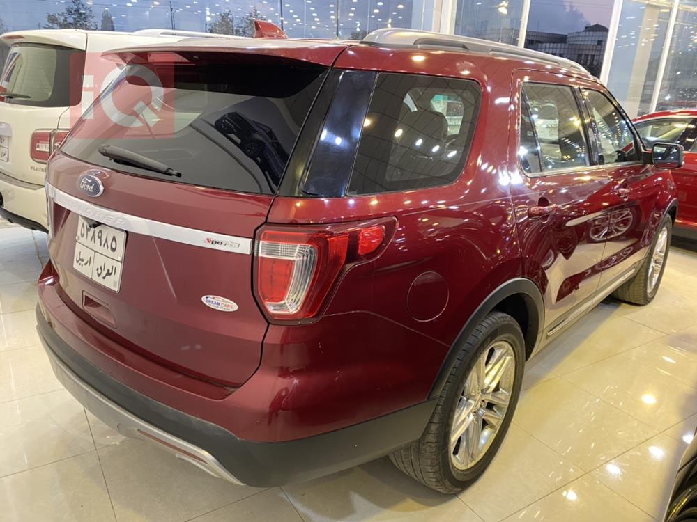Ford Explorer